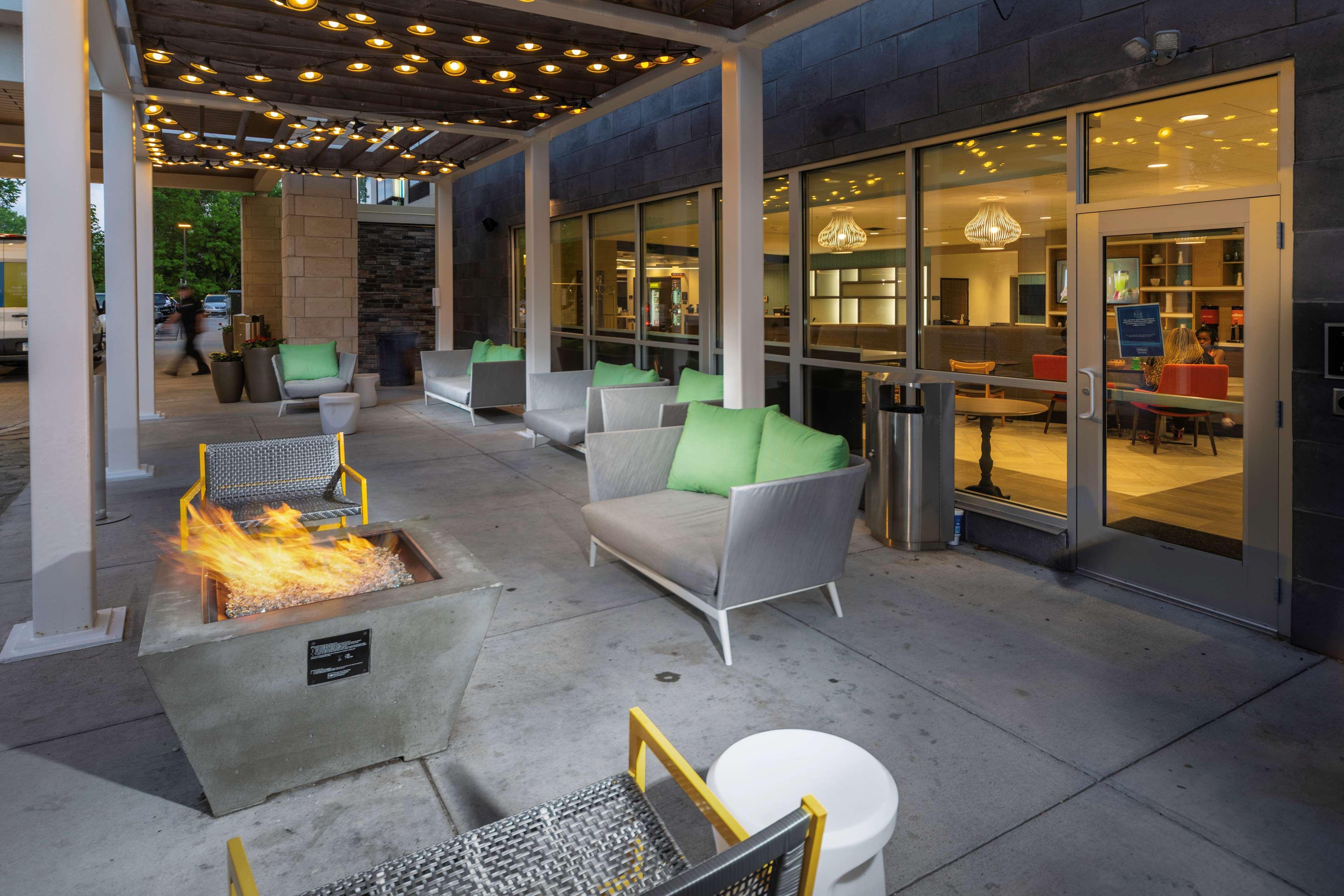 Home2 Suites By Hilton Minneapolis-Mall Of America Блумингтон Экстерьер фото