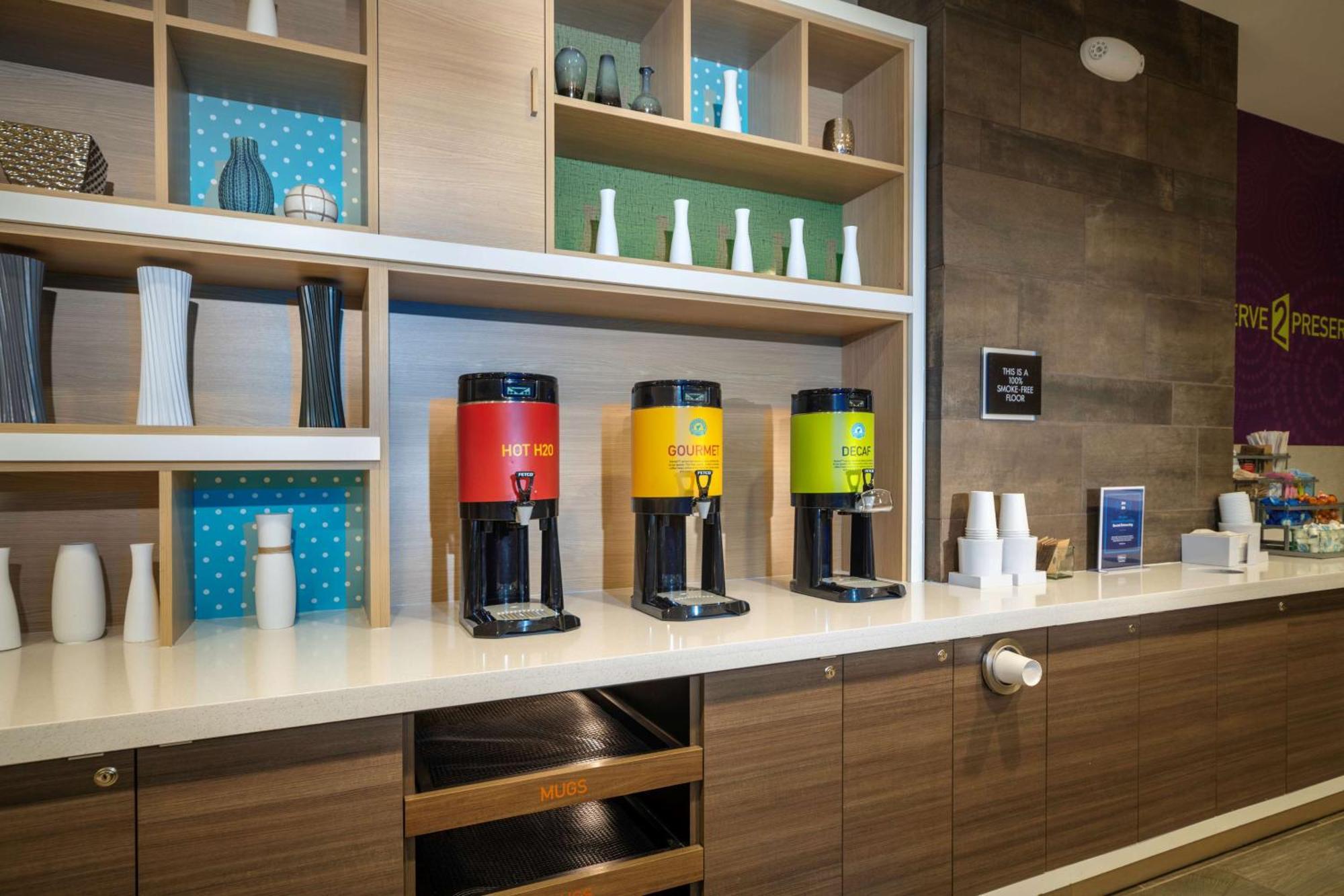 Home2 Suites By Hilton Minneapolis-Mall Of America Блумингтон Экстерьер фото